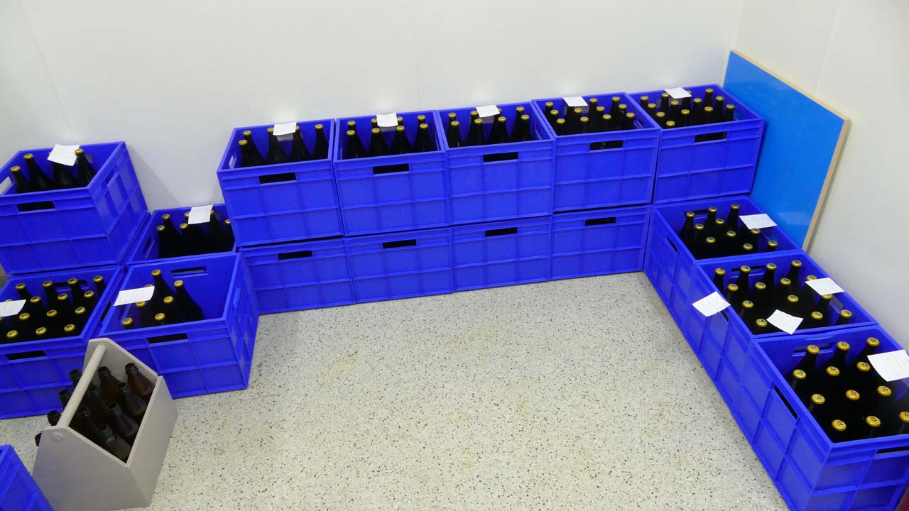 beer crates.jpg