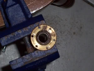 thermopot flange nut attached